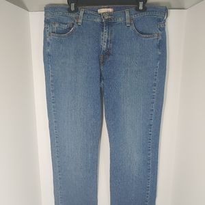 Levi's Women's 505 Straight Leg 14M